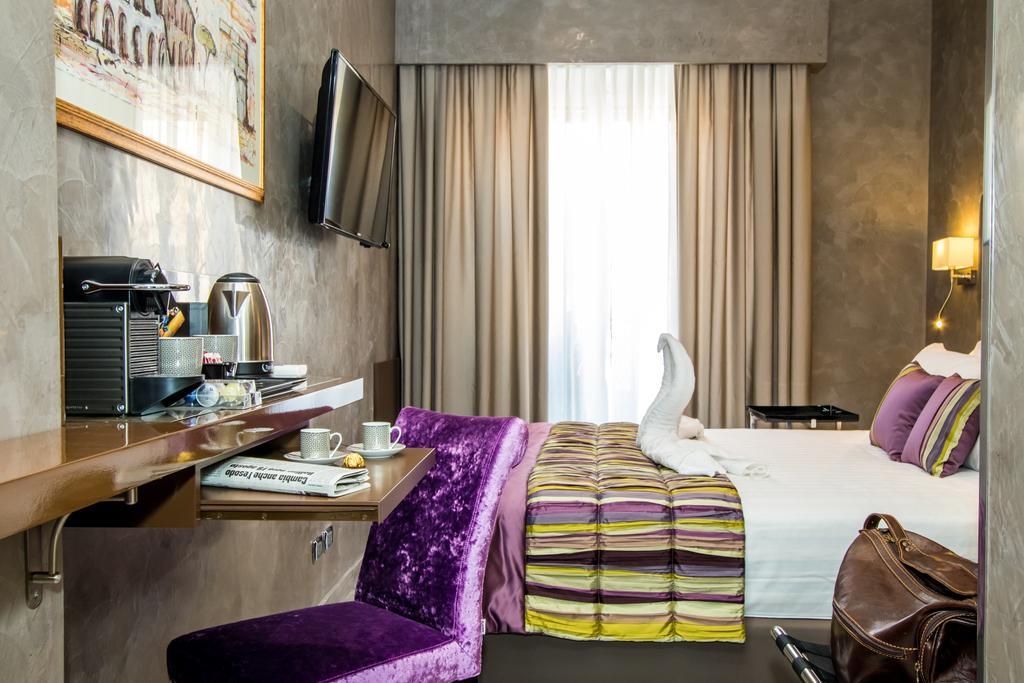 Vaticano Julia Guest House روما الغرفة الصورة